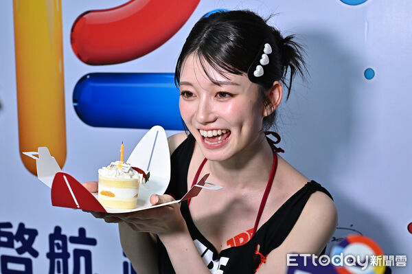 ▲瀨戶環奈把生日願望留給家人，希望一輩子感情都很好。（圖／記者李毓康攝）