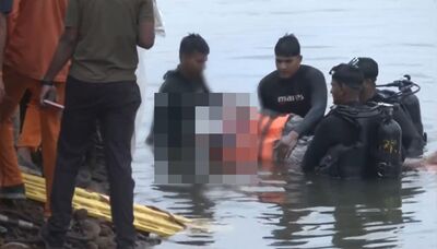 觀光船翻覆至少9亡！　印度母子「屍身緊擁」至死不放