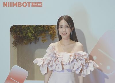 愛雅宣告正式復工  產後恢復完美體態！