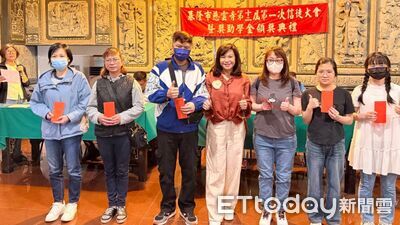 點亮求學路!基隆慈雲寺助70學子圓夢 邱佩琳:教育翻轉命運