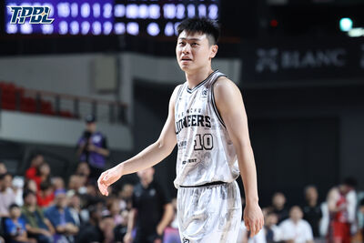 鎖定年度新人王！　劉丞勳又砍21分領軍主場打爆戰神