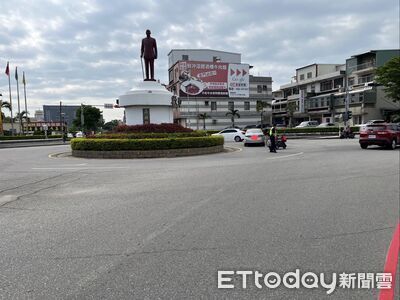 金門新市圓環車禍！轎車擦撞電動代步車婦人受傷送醫