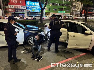 高雄男毒駕拒檢狂逃1.3km！撞4車害1家4口3送醫　恐吞27萬罰單