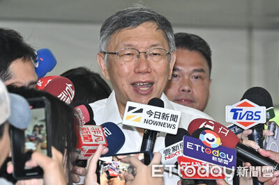 幕後／柯文哲政治跛腳放膽談爭議話題　民眾黨多一個社會溝通利器