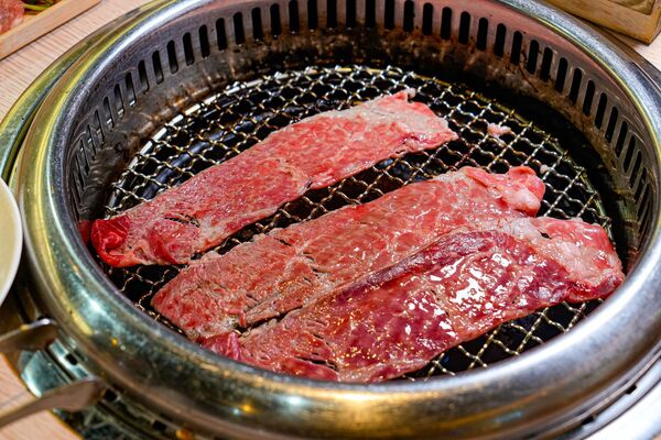▲▼燒肉道。（圖／混血珊莎的奇幻旅程授權提供）