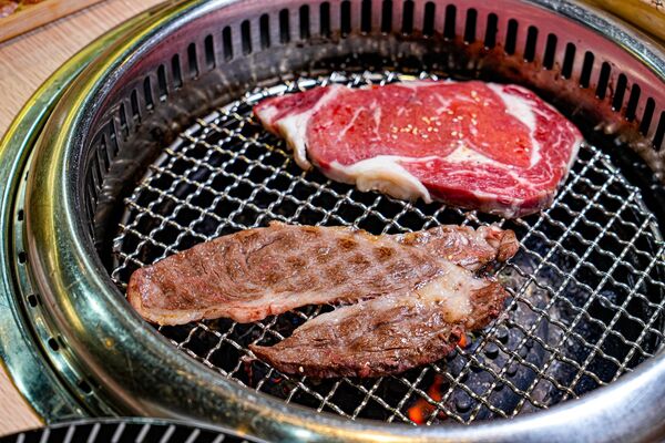 ▲▼燒肉道。（圖／混血珊莎的奇幻旅程授權提供）
