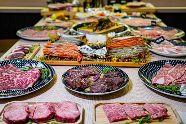 ▲▼燒肉道。（圖／混血珊莎的奇幻旅程授權提供）
