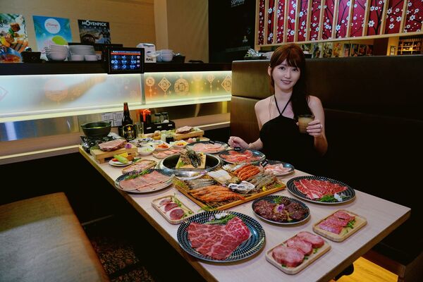 ▲▼燒肉道。（圖／混血珊莎的奇幻旅程授權提供）