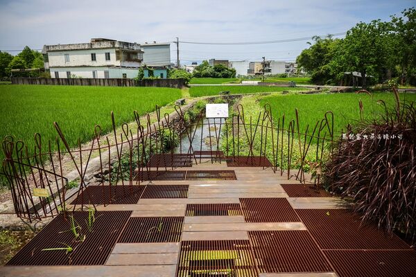 ▲▼潤泰水泥鐵道。（圖／陳小可的吃喝玩樂授權提供）