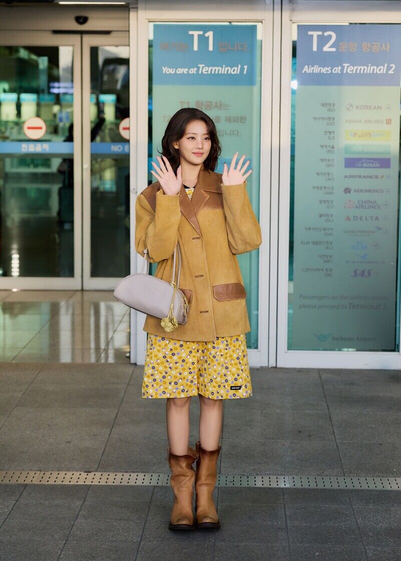 為什麼穆勒鞋今年爆紅？MOMO、MINNIE、然竣搶穿Miu Miu Foule鞋履一次看