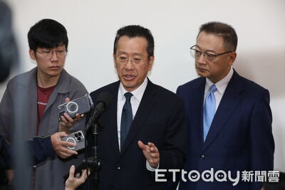 藍稱有美發價書就授權簽署　顧立雄：這才是空白授權