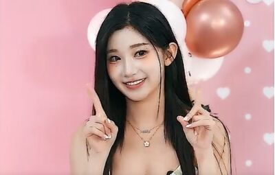李珠珢直播處女秀！　10分鐘內遭「百萬禮物」洗版