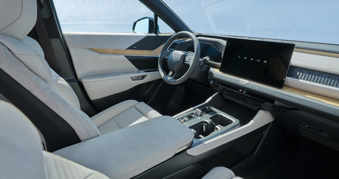 ▲LEXUX全新TZ休旅發表！成為品牌首款電動7人座。（圖／翻攝自LEXUS）