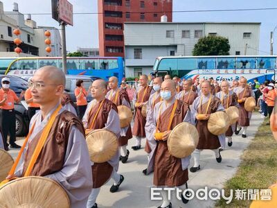佛光山行腳活動 200僧信法師齊聚嘉義大林祈福