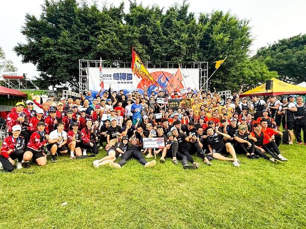永慶房屋連續3年贊助鯨神盃龍舟錦標賽 推動在地運動發展（圖／永慶房屋提供）