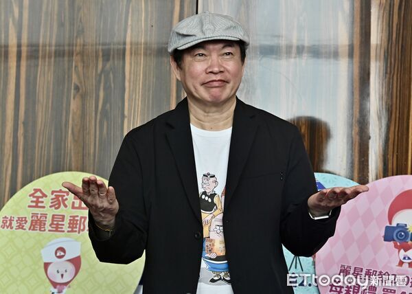 ▲▼康康出席郵輪演出餐會 。（圖／記者李毓康攝）