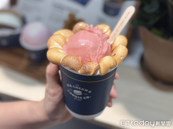 ▲▼新加坡冰淇淋品牌「The Ice Cream & Cookie Co.（ICC）」香港限定爆紅「雲朵棉花糖」宣布引進台灣。（圖／記者蕭筠攝）