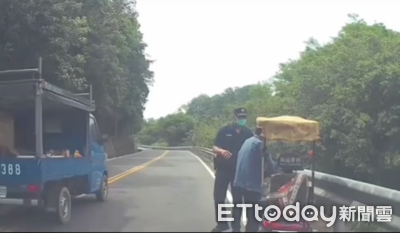 思子心切獨自離家迷途12公里 暖警助綠衣天使老父平安返家