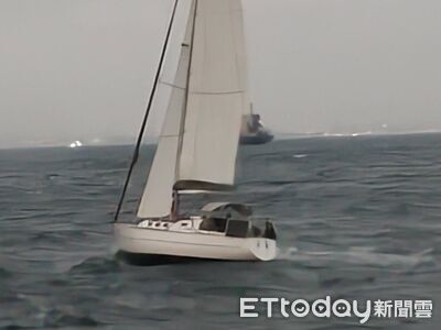 烏克蘭帆船澎湖外海遇險！主帆繩索斷裂　海巡即時救援