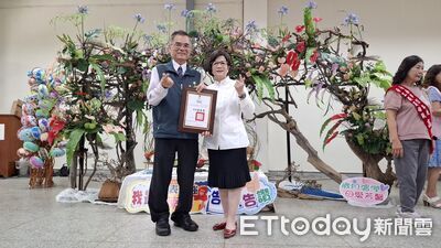 勞工模範母親善化啤酒廠溫馨登場　台南表揚20位偉大媽媽