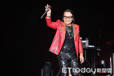 直擊／71歲沈文程母親節前夕「宣布重磅雙喜訊」！