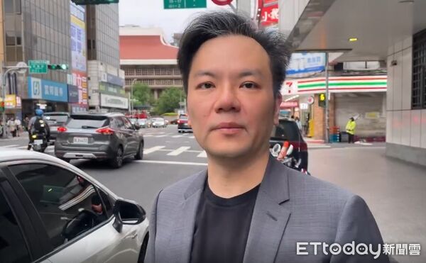 ▲聖宜診所負責人今日被傳喚作筆錄。（圖／記者邱中岳翻攝）
