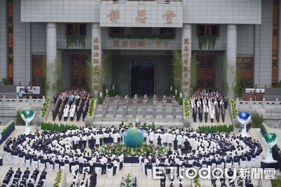 張景森：慈濟數十年最嚴重信用危機　要主動清理門戶還是等司法敲門？