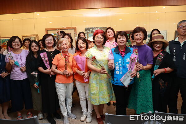 ▲南投縣「她畫．她話」女性藝術特展開幕，61位女藝術家呈現生命多元樣貌。（圖／南投縣政府提供）