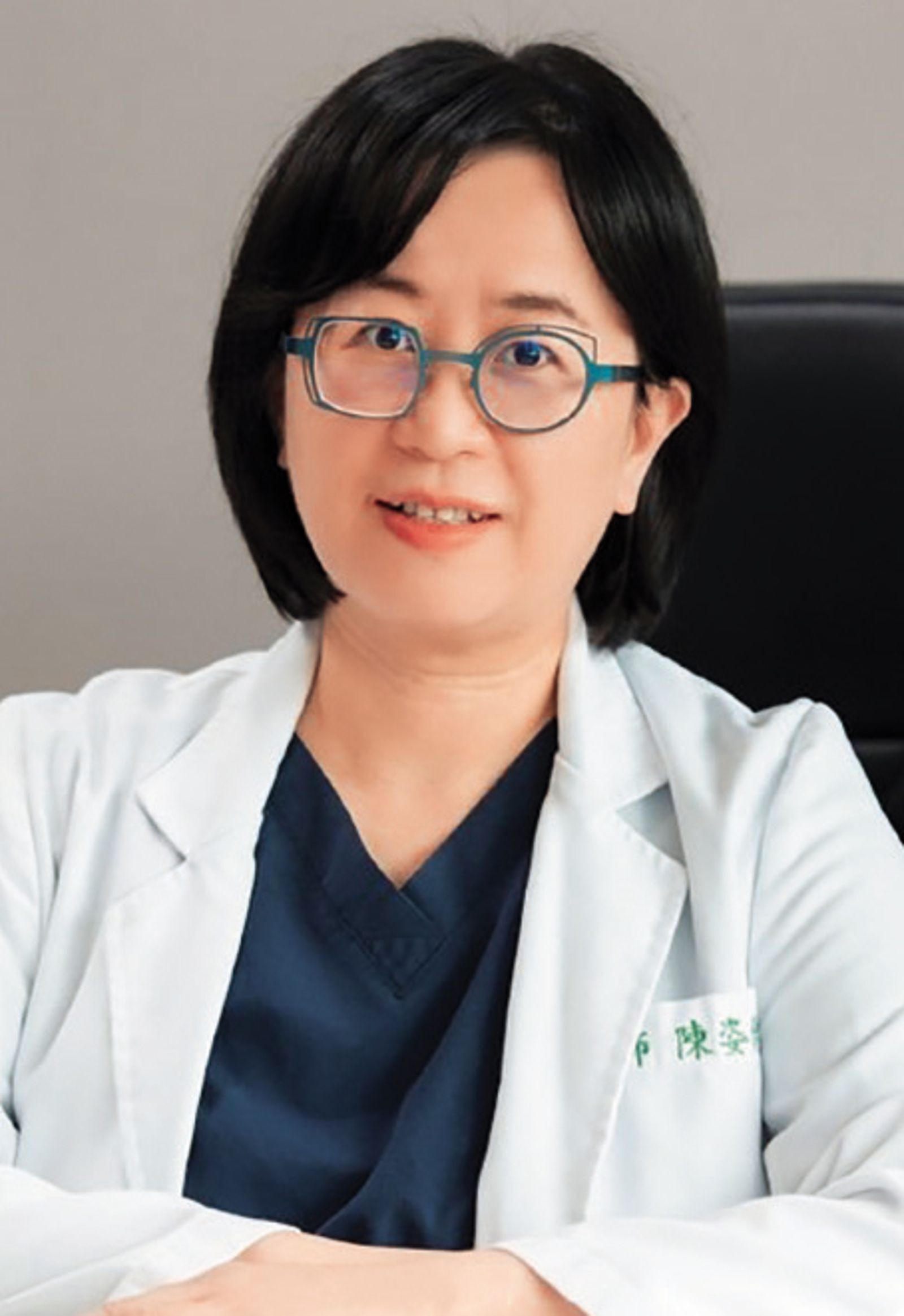 位在新北市三重區的惠心診所醫師陳姿伶遭控術後在孕婦腹部遺留紗布涉及過失傷害，新北地檢署已分案調查中。