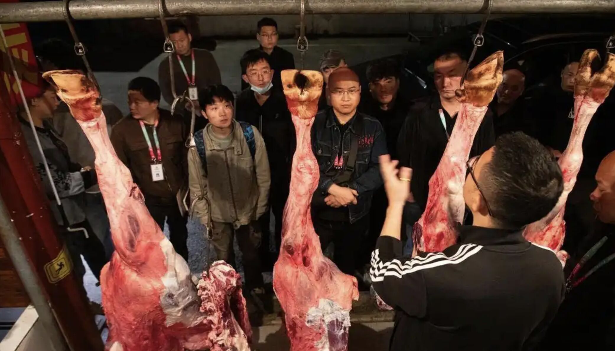 ▲位於岳陽的燒烤學院對外招生，4000多人報名只錄取30人。（圖／翻攝潮新聞）