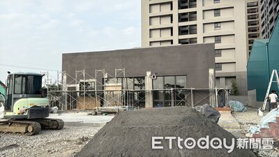 黃色「M招牌」躺工地露餡 在地狂喜!高大特區首店來了
