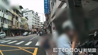 沒買到知名包子給公婆吃怒了！孝媳踹椅連鞋子都踢飛...結局曝光
