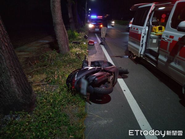 ▲▼高雄路竹22歲騎士自撞命危。（圖／記者賴文萱翻攝）