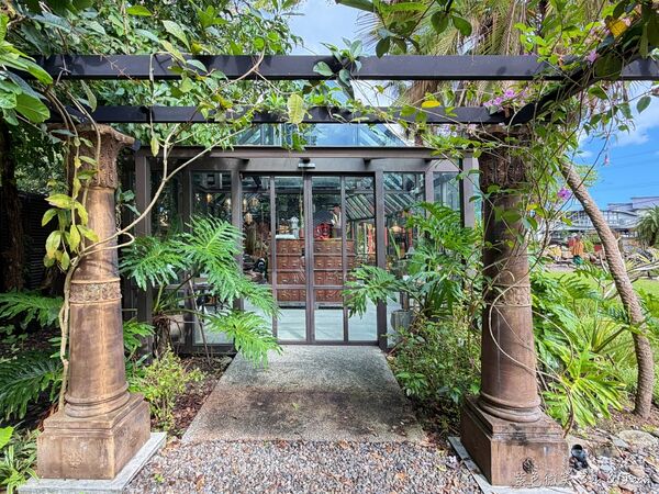 ▲▼山里蒔花光屋餐廳。（圖／部落客紫色微笑授權提供）