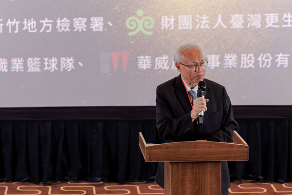 ▲阿凱再獲鄭銘謙、張斗輝肯定　感謝王令麟一路扶持。（圖／阿凱提供）
