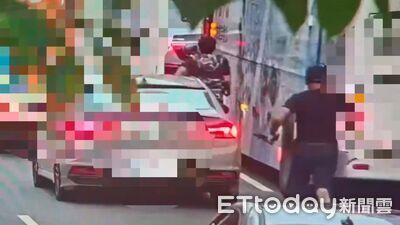 北市東區街頭持刀追逐 男子挺女友涉恐嚇公眾、持毒被捕