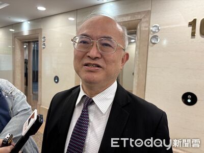 吳明賢「傳被董娘灌酒」!主播批台灣酒桌文化 網炸鍋:真的恨透
