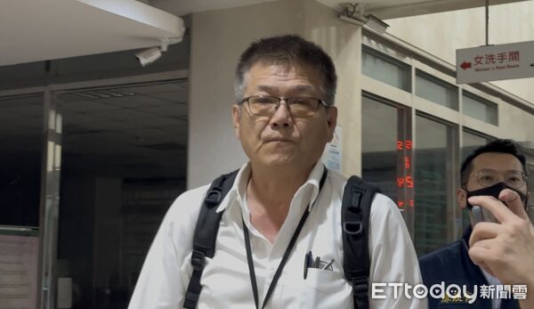 ▲▼國營台鐵公司勞工董事吳長智與謝姓女友。（圖／記者劉昌松攝）
