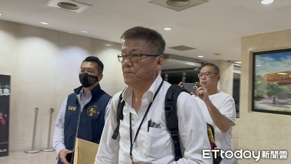 ▲▼國營台鐵公司勞工董事吳長智與謝姓女友。（圖／記者劉昌松攝）