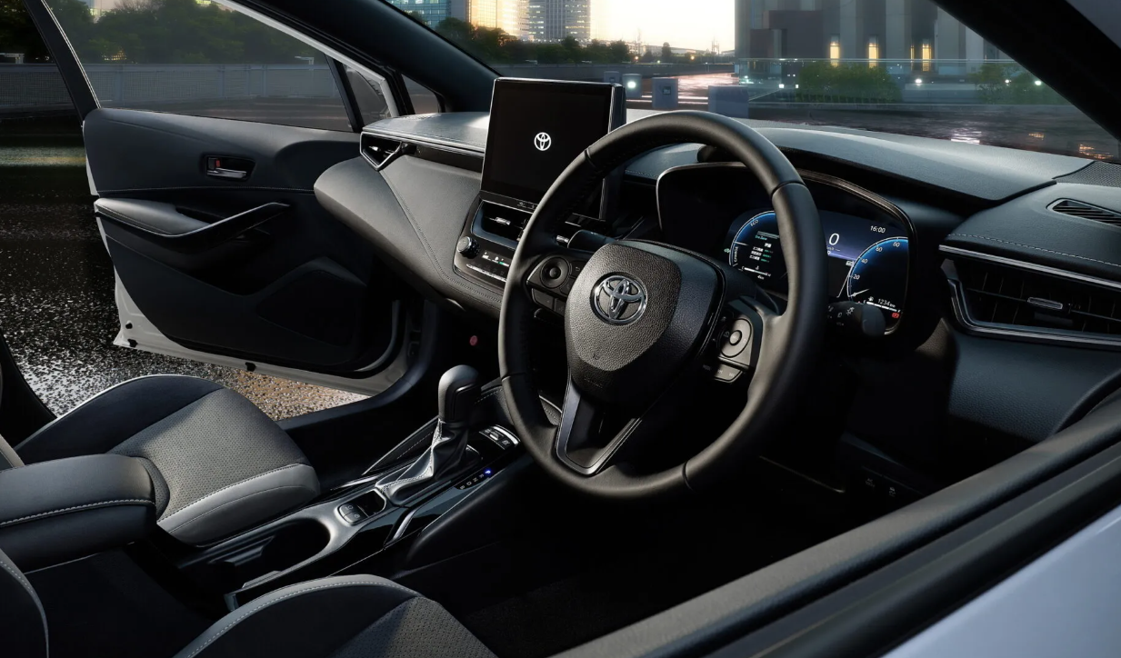 ▲日本TOYOTA Corolla推出全新Active Sport特別版！響應慶祝60週年。（圖／翻攝自TOYOTA）