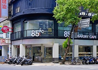 以前很潮！85度C淪「大叔聚集地」　網揭最大敗筆：整天菸味