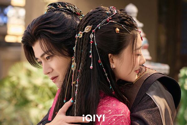 ▲《佳偶天成》由任嘉倫、王鶴潤主演。（圖／愛奇藝國際站提供）