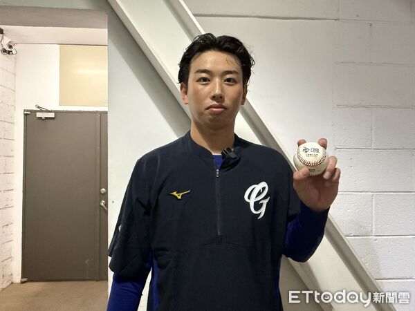 ▲阿部雄大首勝球獻給媽媽。（圖／記者楊舒帆攝）