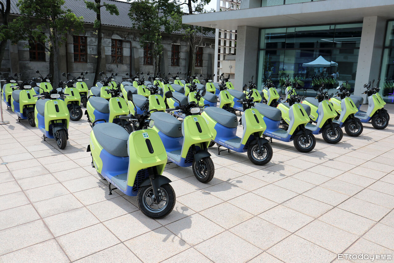 ▲WeMo白牌Gogoro新車上線「前6分起跳價30元」！綠牌舊車7月也喊漲。（圖／記者張慶輝攝）