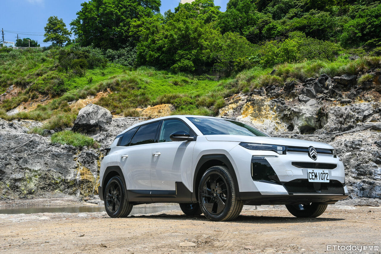 ▲Citroen C5 Aircross新休旅值得一看！低稅金空間舒適跟國產競品打價格戰。（圖／記者徐煜展攝）