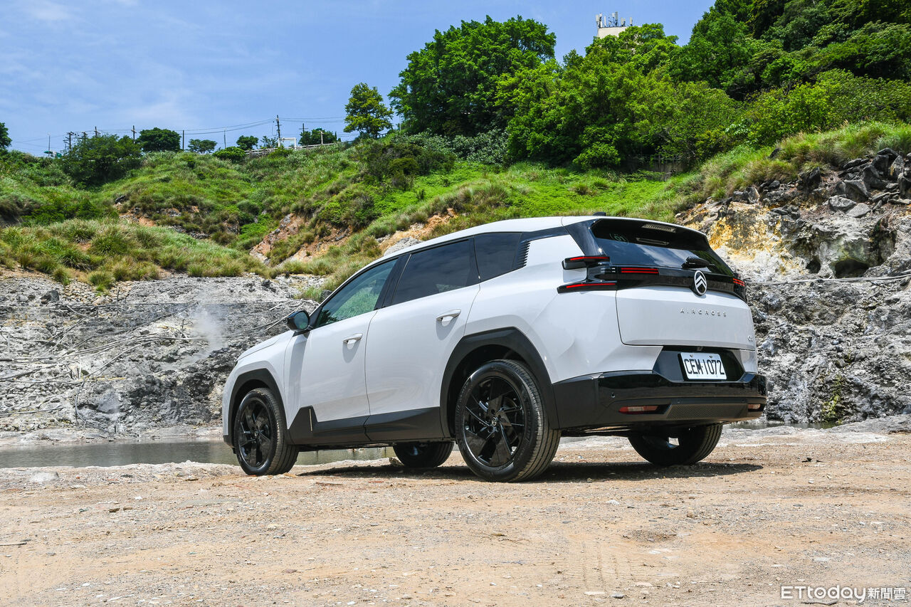 ▲Citroen C5 Aircross新休旅值得一看！低稅金空間舒適跟國產競品打價格戰。（圖／記者徐煜展攝）