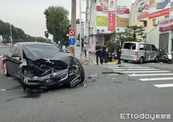 ▲▼雲林縣斗六市今(15日)一早發生警匪追逐，吳男過程中撞爛路過的BMW。（圖／記者游瓊華翻攝）