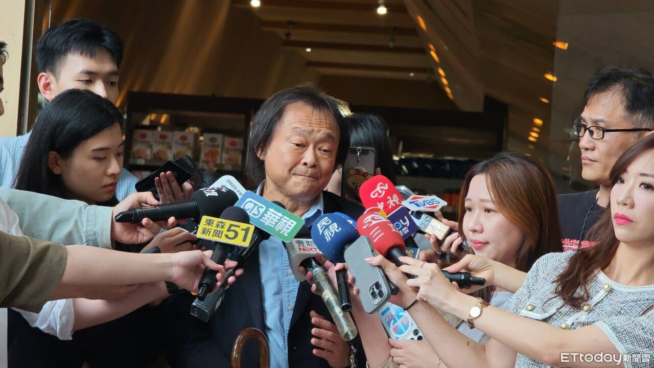 沈伯洋+徐國勇強上加強 王世堅送16字祝福過關斬「蔣」