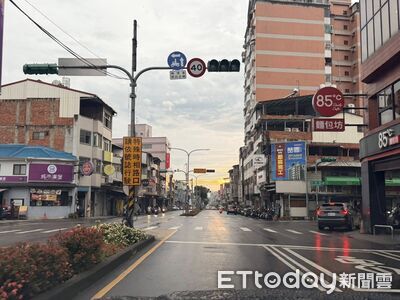 南投雷雨害逾10萬戶大停電「摸黑吃飯」　台電緊急搶修