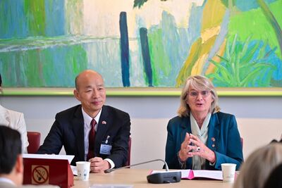韓國瑜率團訪英喊「絕不投降」　國會議員支持台灣參與國際